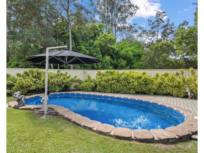 8 Princeton Court, Fitzgibbon QLD 4018