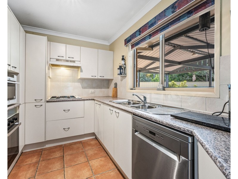 8 Princeton Court, Fitzgibbon QLD 4018