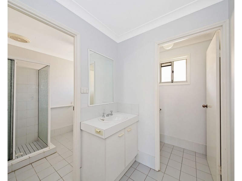 22 Baroona Rd, Bray Park QLD 4500