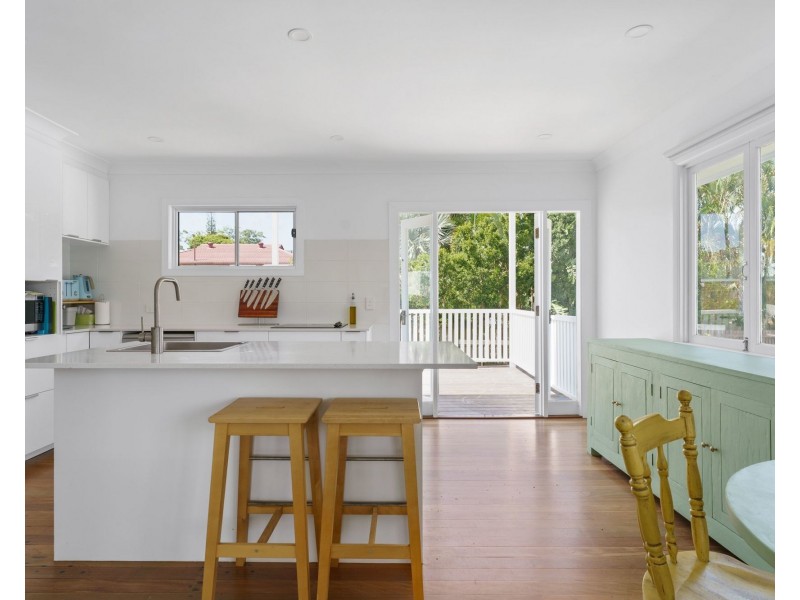 10 Davenant Street, Banyo QLD 4014