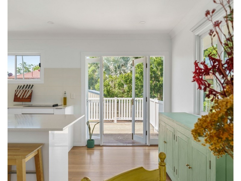 10 Davenant Street, Banyo QLD 4014