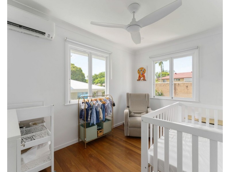 10 Davenant Street, Banyo QLD 4014