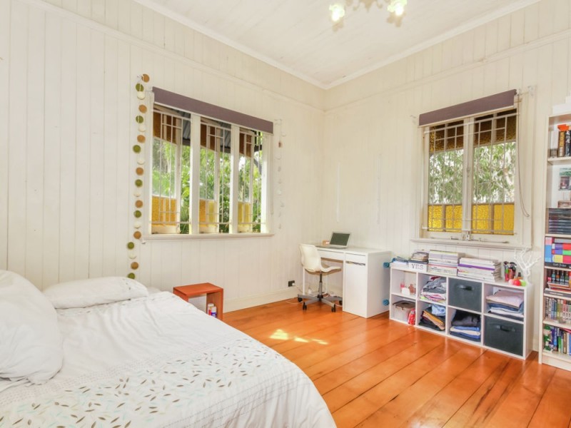 7 Nursery Street, Nundah QLD 4012