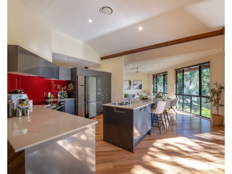 4 Moogerah Court, Albany Creek QLD 4035