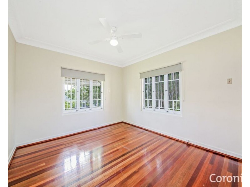 35 Audrey Street, Camp Hill QLD 4152