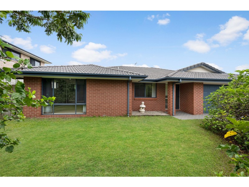 4 Winzear Drive, Kallangur QLD 4503