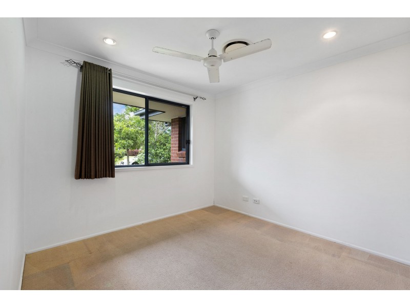 4 Winzear Drive, Kallangur QLD 4503