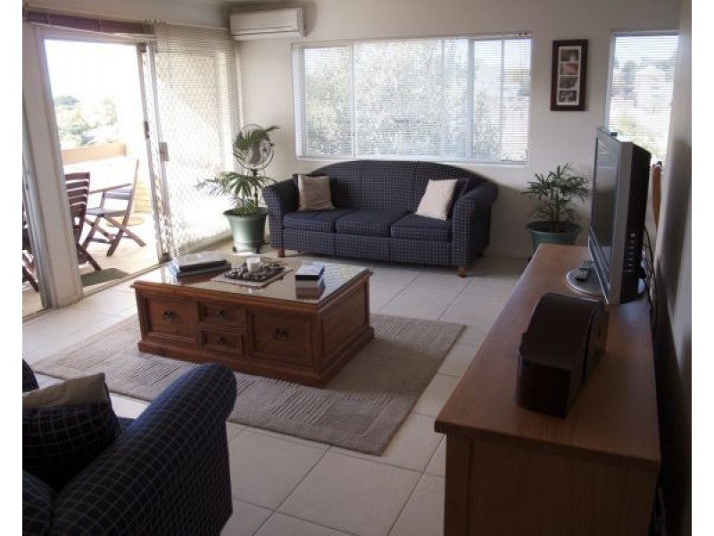 9/105 Christian Street, Clayfield QLD 4011