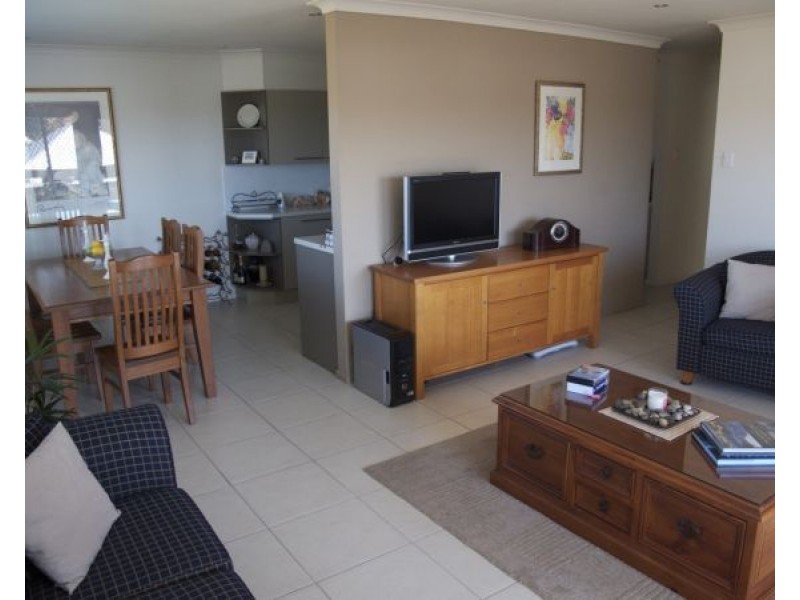 9/105 Christian Street, Clayfield QLD 4011