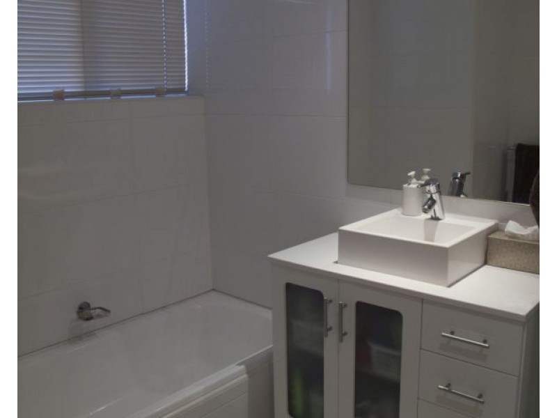 9/105 Christian Street, Clayfield QLD 4011