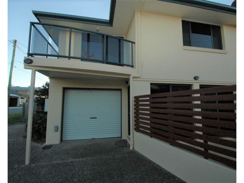 1/8 Langdon Avenue, Margate QLD 4019
