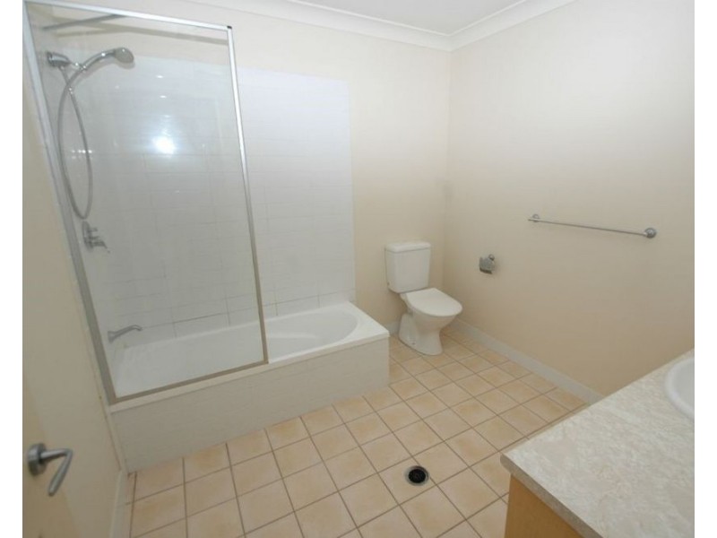 1/8 Langdon Avenue, Margate QLD 4019