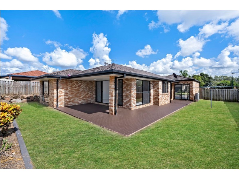 3 Sapphire Close, Griffin QLD 4503