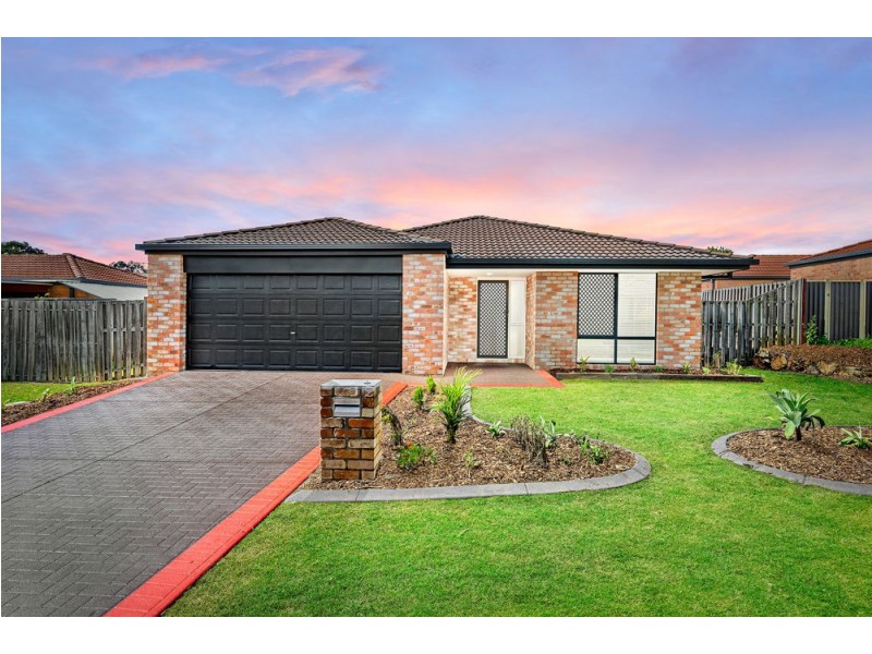 3 Sapphire Close, Griffin QLD 4503