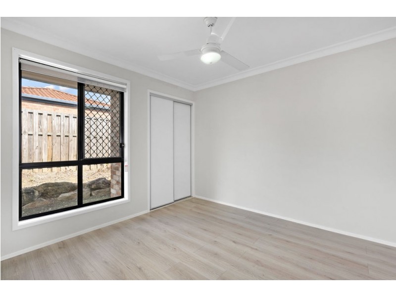 3 Sapphire Close, Griffin QLD 4503