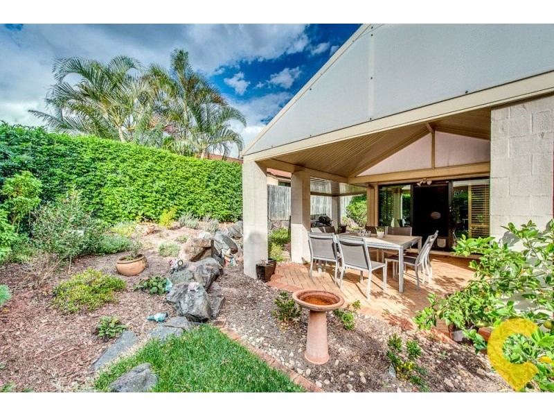 2 Palmetto Place, Bridgeman Downs QLD 4035