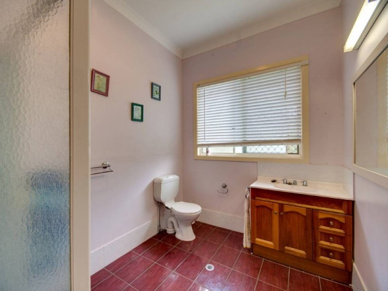 6 Gibson Court, Cashmere QLD 4500