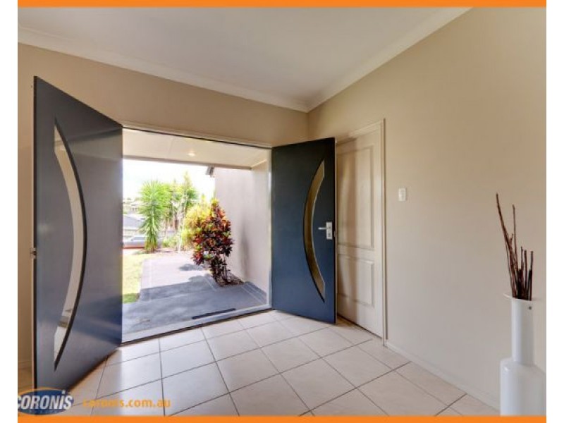 8 Katelyn Court, Cashmere QLD 4500