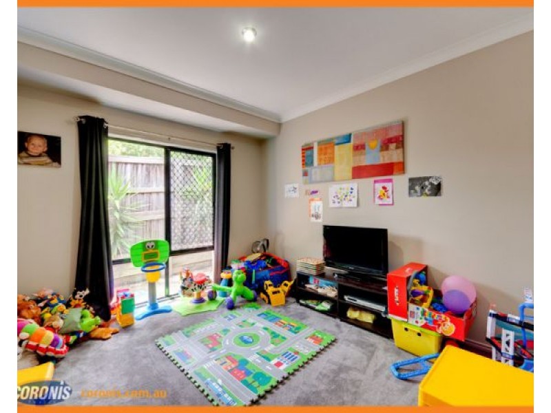 8 Katelyn Court, Cashmere QLD 4500