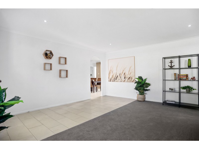 8 Tralee Street, Bracken Ridge QLD 4017