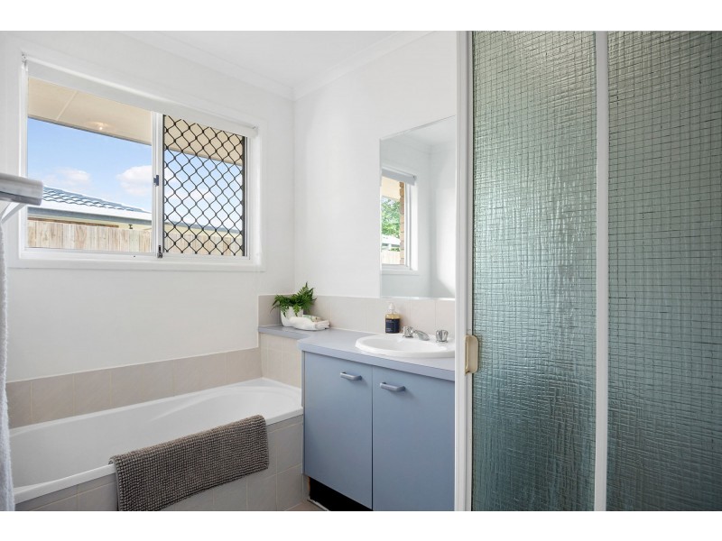 8 Tralee Street, Bracken Ridge QLD 4017