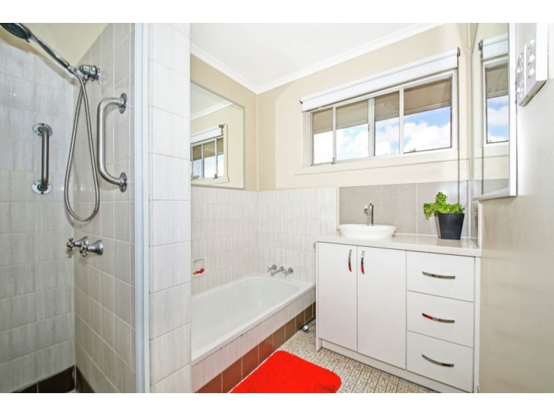 71 Lucan Avenue, Aspley QLD 4034