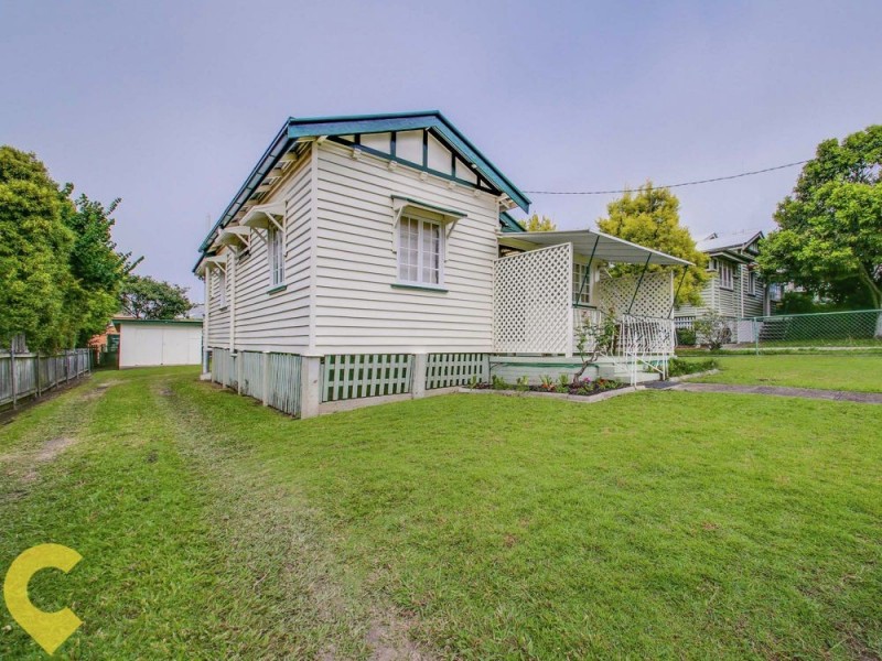 44 Latham Street, Chermside QLD 4032