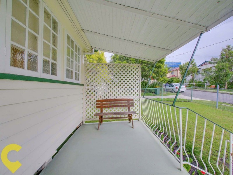 44 Latham Street, Chermside QLD 4032