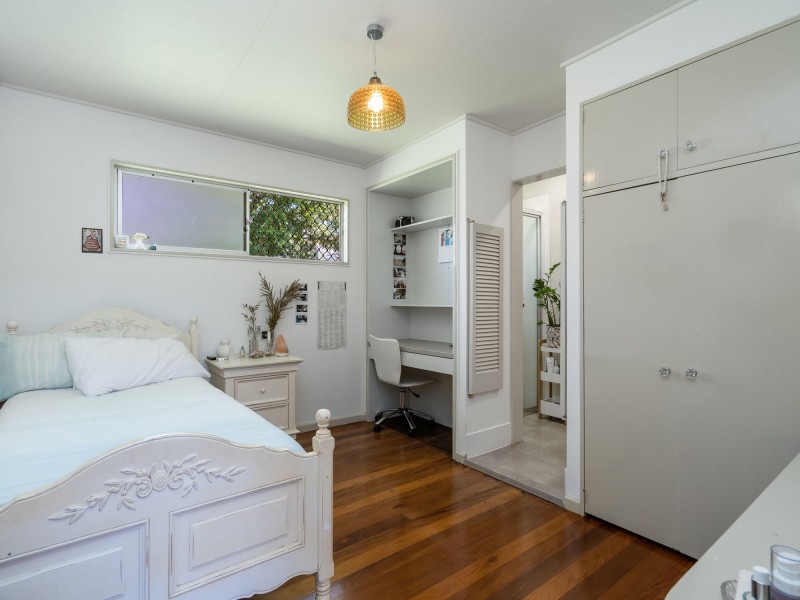 25 Windrest Avenue, Aspley QLD 4034