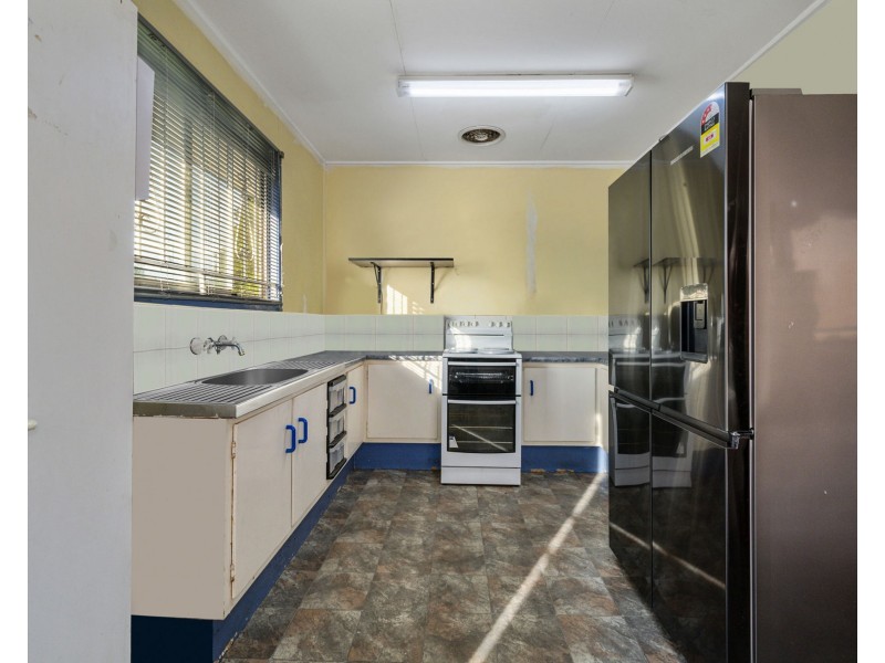 33 Gillies Street, Zillmere QLD 4034