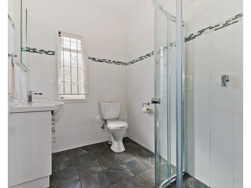 8 Spencer Street, Lawnton QLD 4501