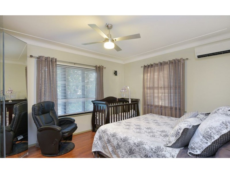 4 Purdy Street, Aspley QLD 4034