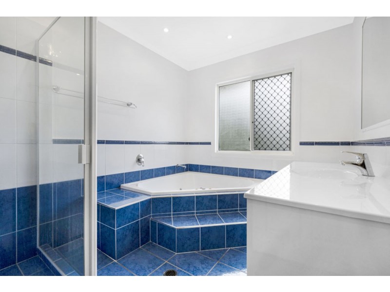 11 Rolls Royce Court, Joyner QLD 4500