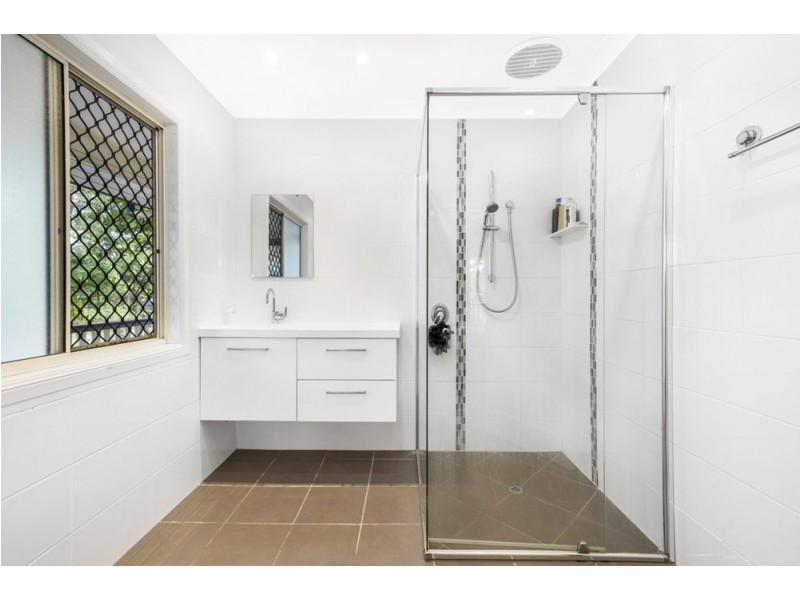 11 Rolls Royce Court, Joyner QLD 4500