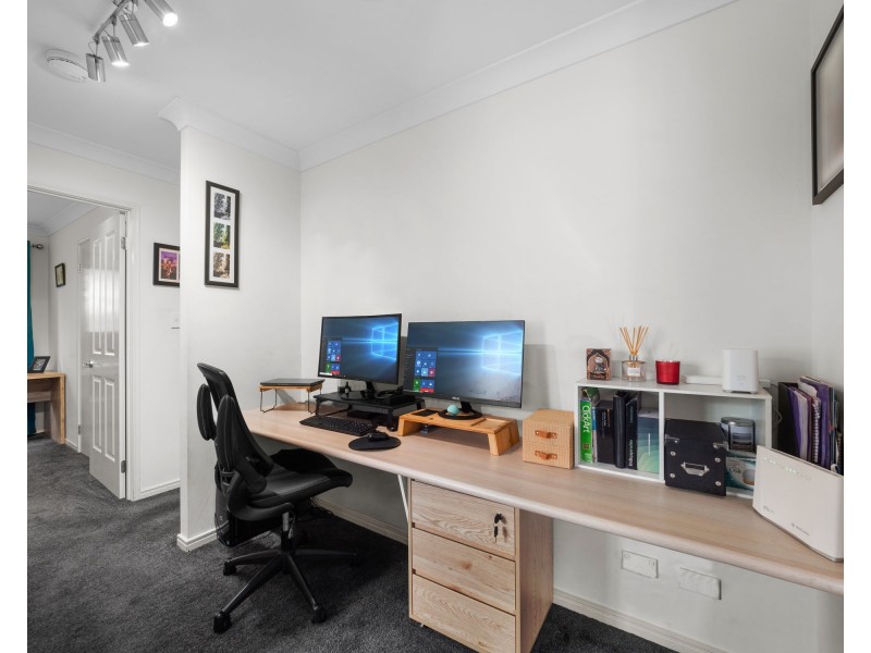 40 Kidston Crescent, Warner QLD 4500