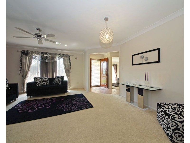 11 Kristina Close, Bracken Ridge QLD 4017