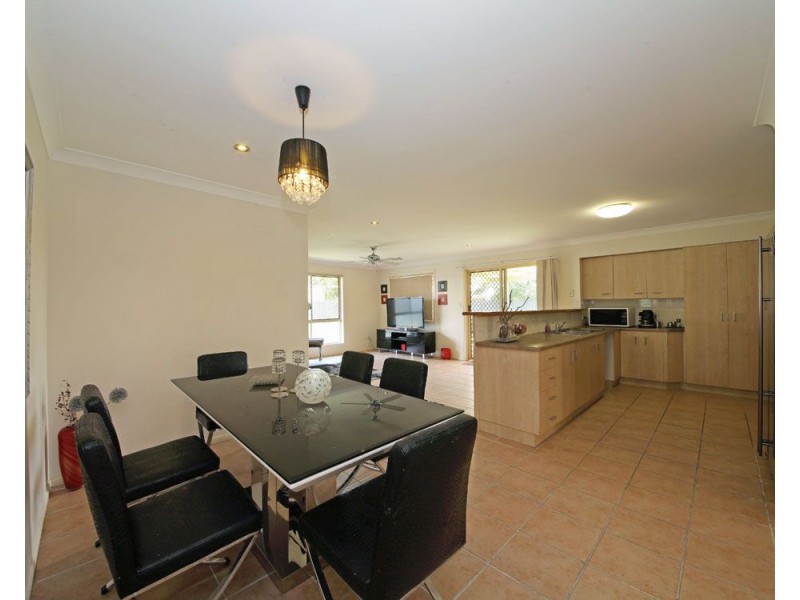 11 Kristina Close, Bracken Ridge QLD 4017