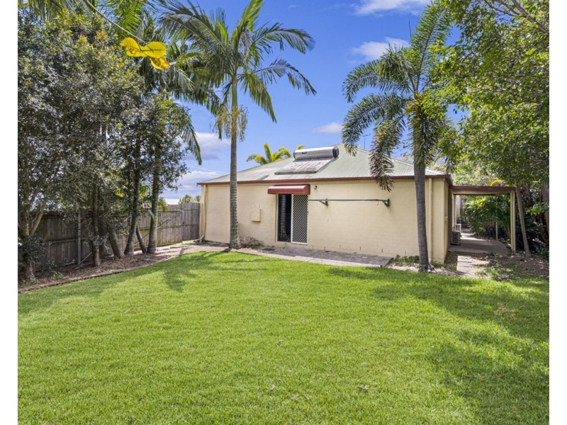 22 Blue Mountain Crescent, Warner QLD 4500