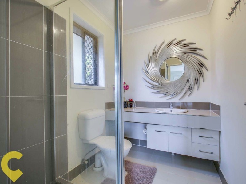 18 Edwards Drive, Albany Creek QLD 4035