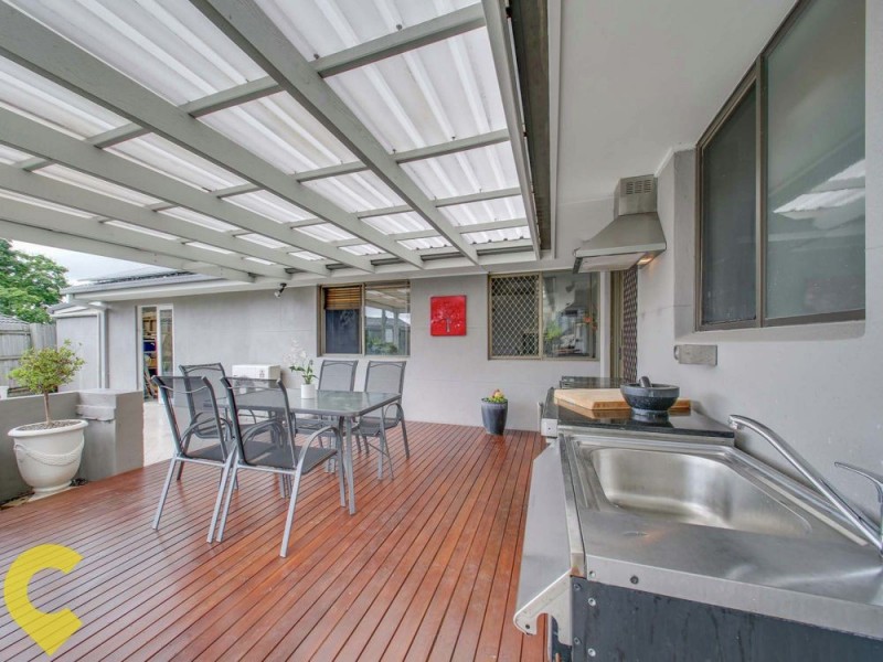 18 Edwards Drive, Albany Creek QLD 4035