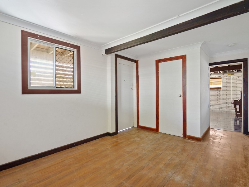 39 Shakespeare Parade, Strathpine QLD 4500