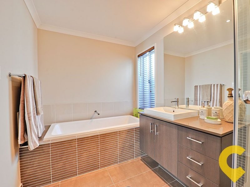 41 Villiers Street, Lota QLD 4179