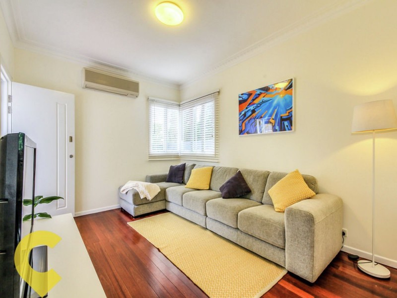 80 Laura Street, Tarragindi QLD 4121