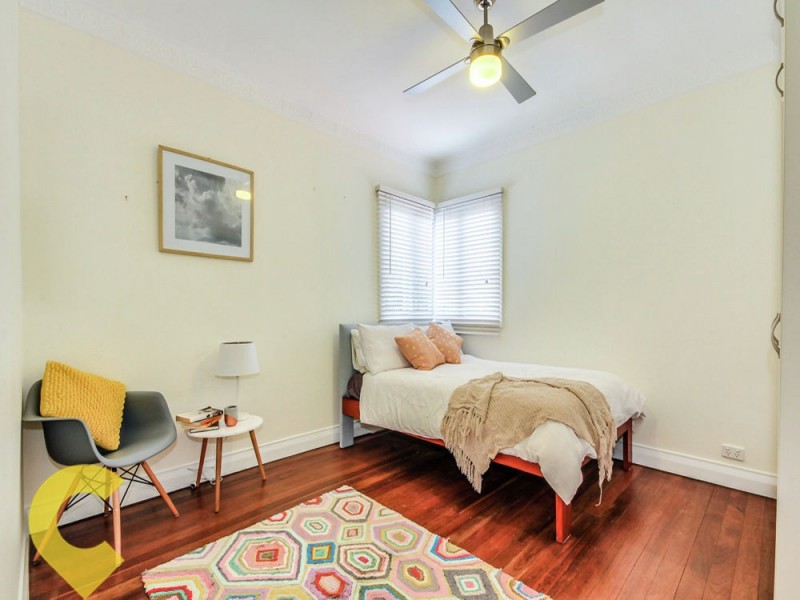 80 Laura Street, Tarragindi QLD 4121