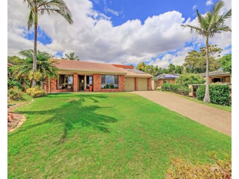 133 Sapphire Street, Holland Park QLD 4121
