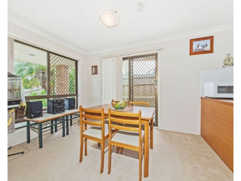 133 Sapphire Street, Holland Park QLD 4121