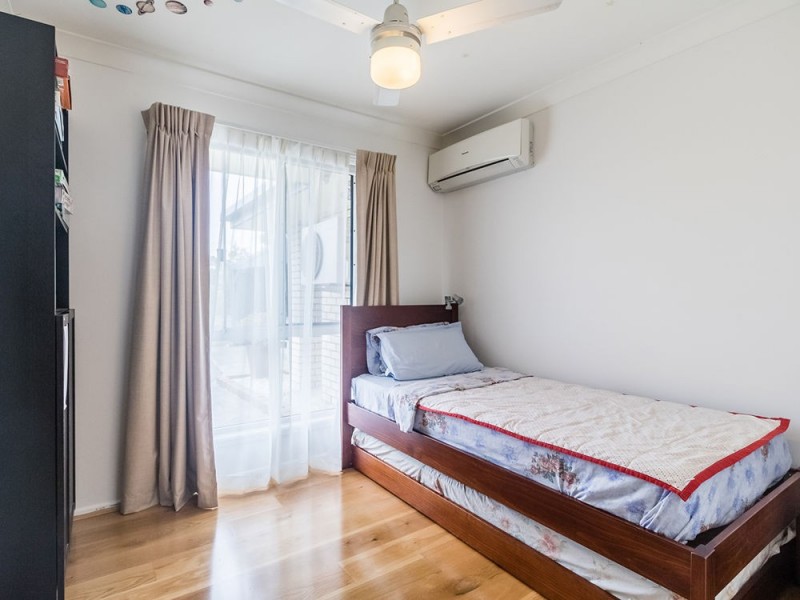 4 Lanjak Place, Tanah Merah QLD 4128