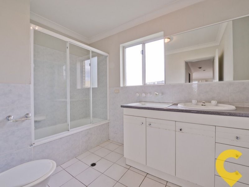 8/265 Old Cleveland Road, Coorparoo QLD 4151