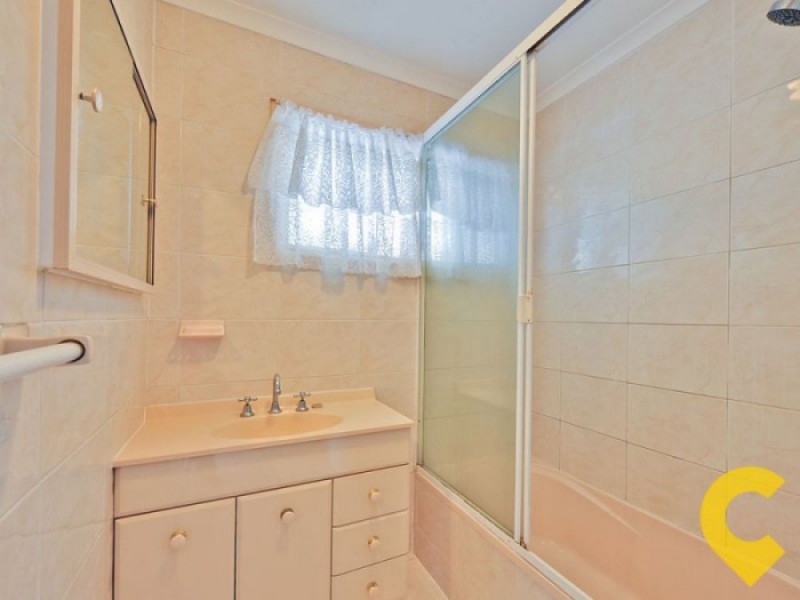 98 Adelaide Street, Carina QLD 4152