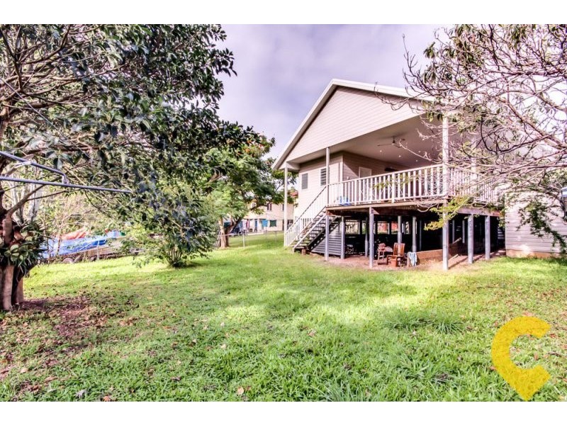 112 Oates Ave, Holland Park QLD 4121